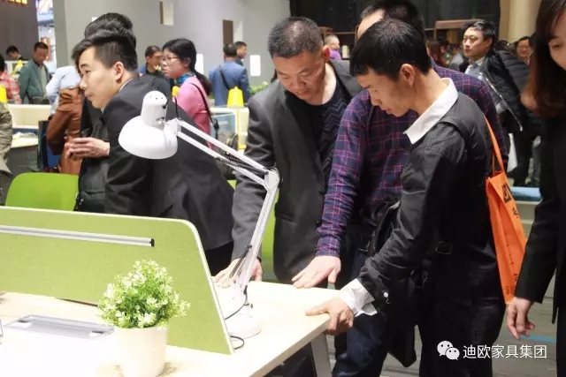 迪歐家具國際范的展館形象 迪歐家具國際范的展館形象