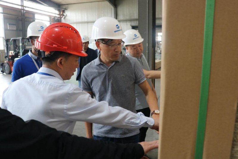 迪歐家具集團有限公司董事長黃壽金一行 迪歐家具集團有限公司董事長黃壽金一行